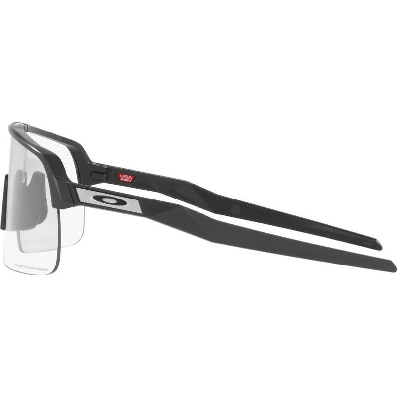 Oakley Sutro Lite Matte Carbon Clear Photochromic