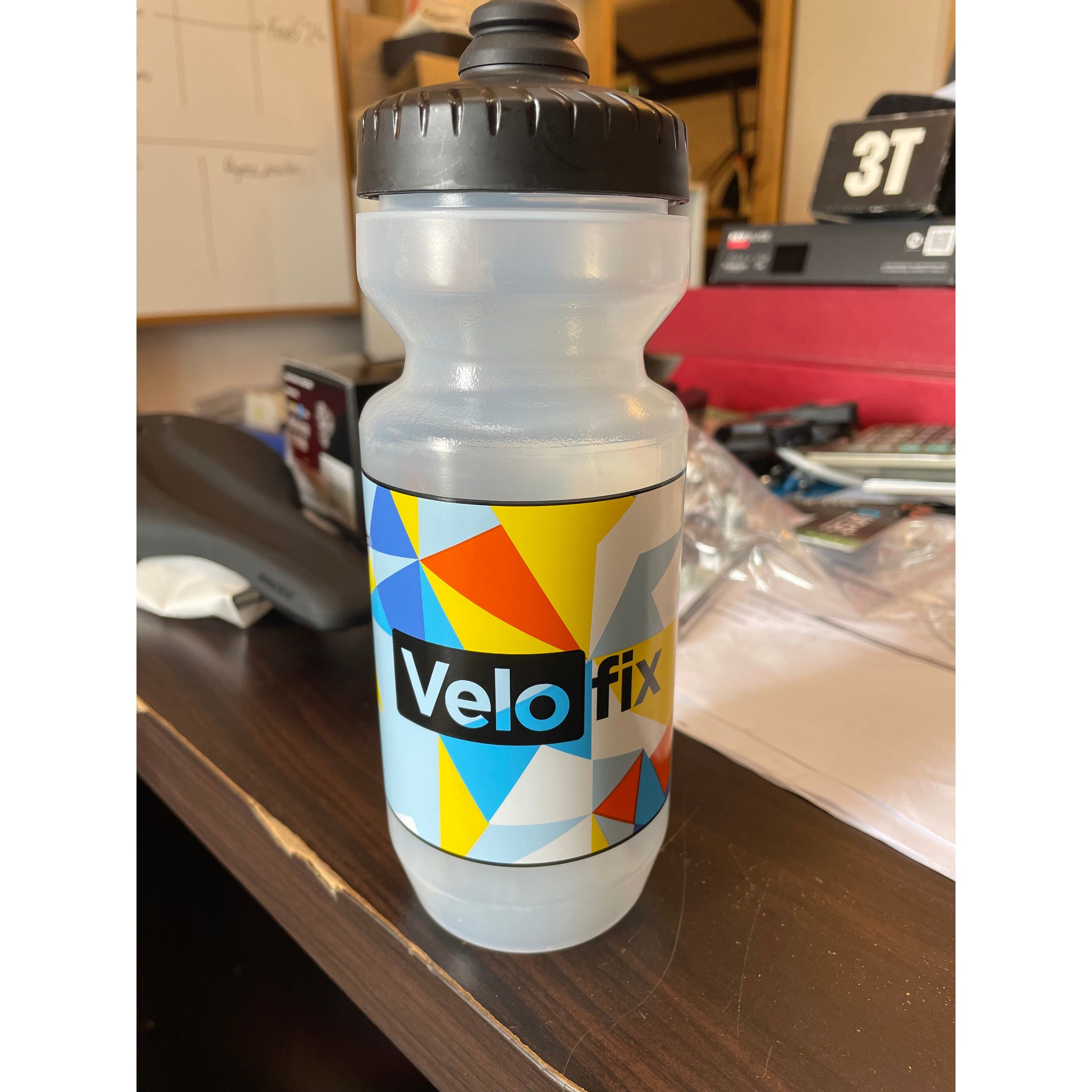 Specialized Water Bottle 22OZ Purist Velofix Geometric
